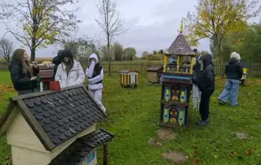 W Skansenie Pszczelarskim, Karczowiska G&oacute;rne, 28.10.2025 r.