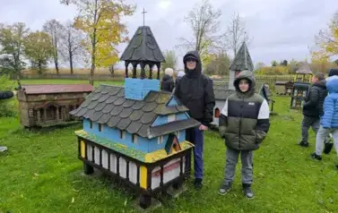 W Skansenie Pszczelarskim, Karczowiska G&oacute;rne, 28.10.2025 r.