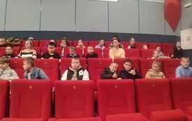 10.04.2026r. Teatr, Elbląg, klasy 1A, 1B, 2C 3A.