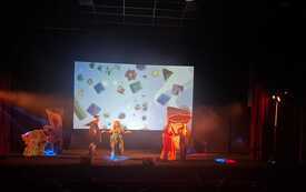 10.04.2026 r. Teatr, Elbląg,klasy 1A, 1B 2C, 3A