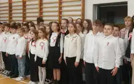 Szkoła do hymnu, Pasłęk 7 listopada 2025 r.