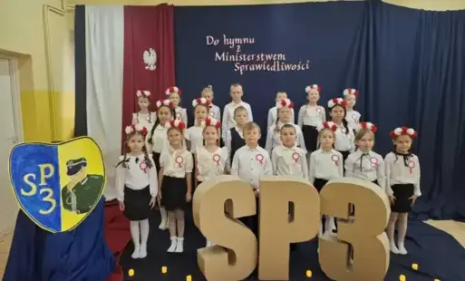 Do hymnu z Ministerstwem Sprawiedliwości